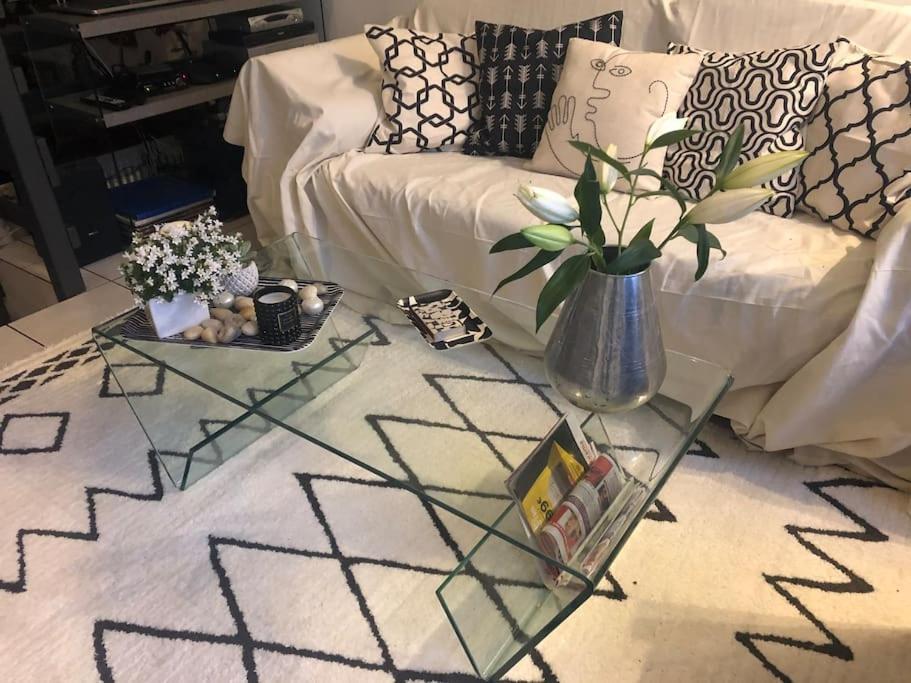 Quiet Duplex House Downtown * Bordeaux