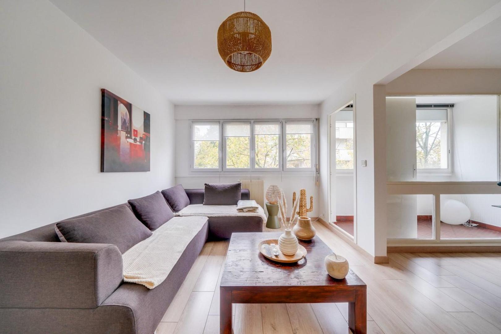 Appartement Tres A Avec Parking Bordeaux