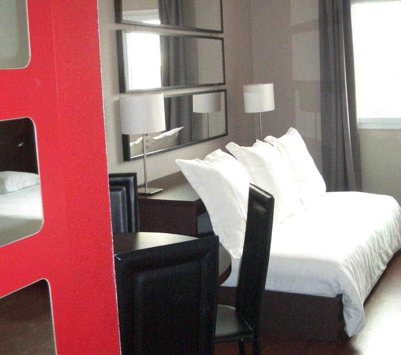 Teneo - Gare Saint Jean Aparthotel
