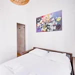 Maison Familiale Climatisee Avec Piscine