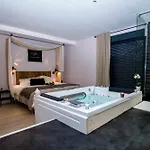 Love Loft