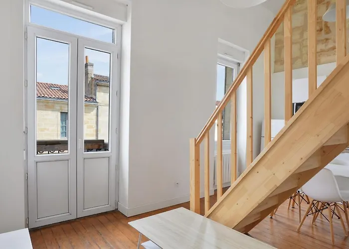 Charming Flat Nearby Garonne River - Bordeaux - Welkeys