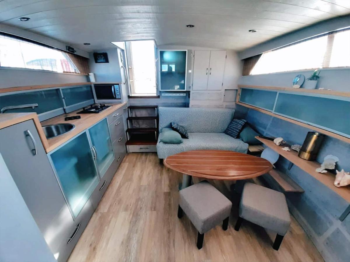 Le New York Botel