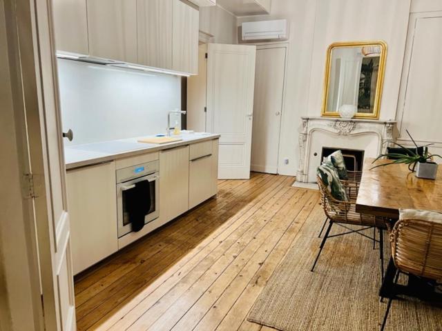 Apartment Grand Theatre