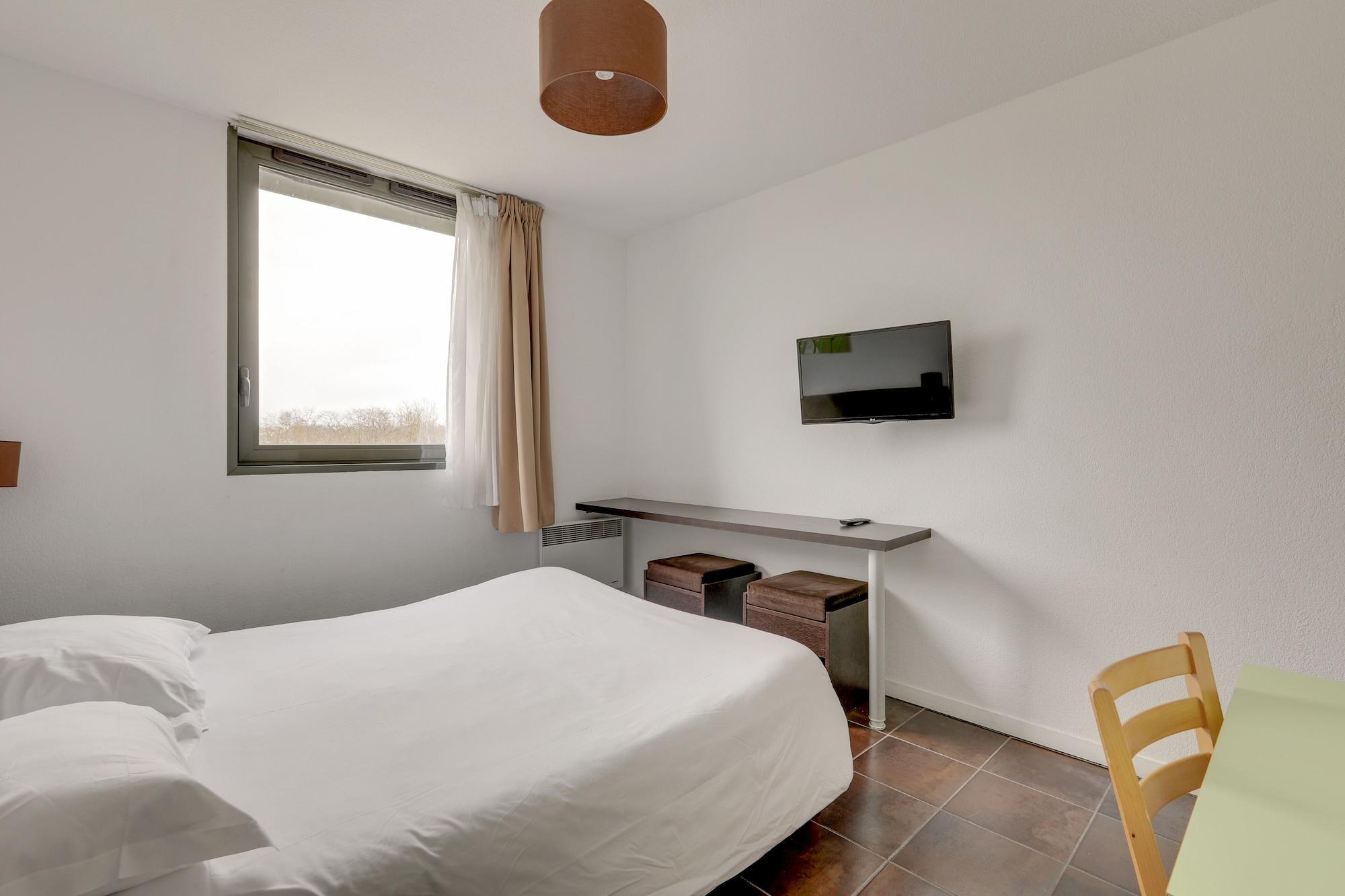 - Parc Des Expositions 3* Bordeaux