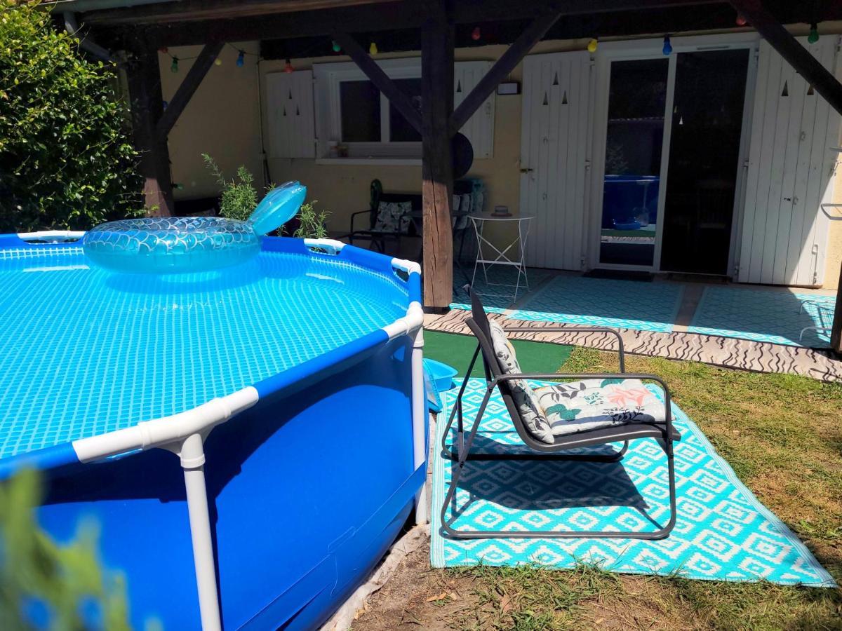 Guest house Chambres D'hotes Avec Piscine Bordeaux