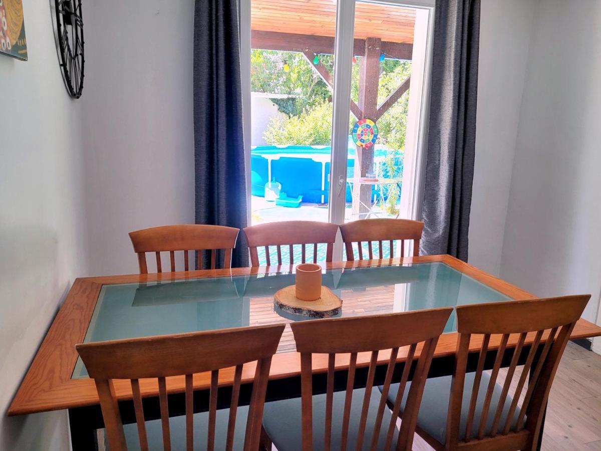 Guest house Chambres D'hotes Avec Piscine Bordeaux