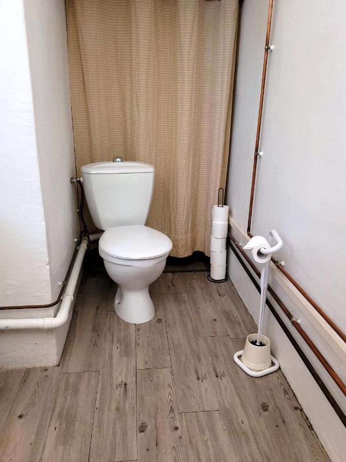 Chambres D'hotes Avec Piscine Guest house *