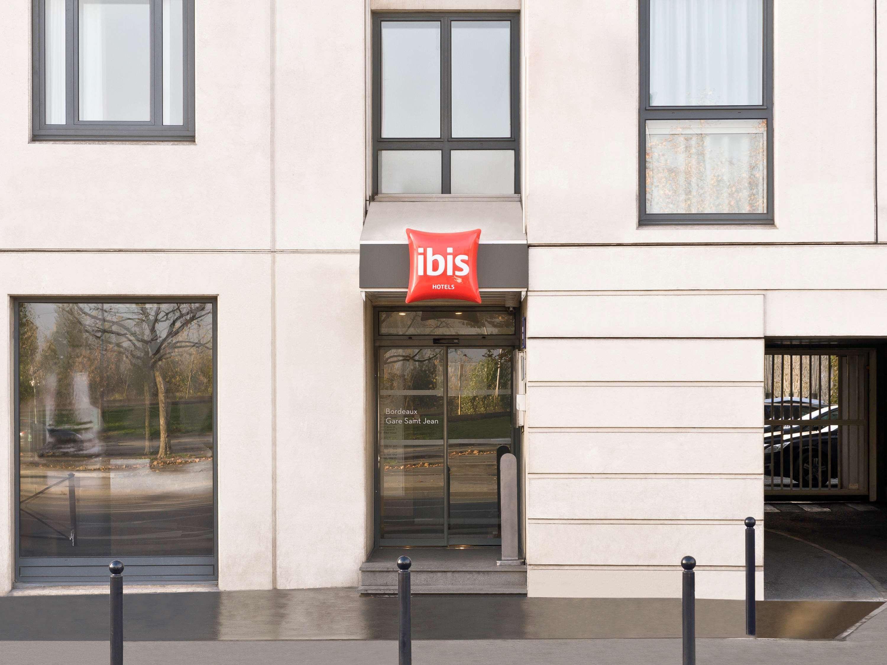 Ibis Centre - Gare Saint-jean Hotel 3*