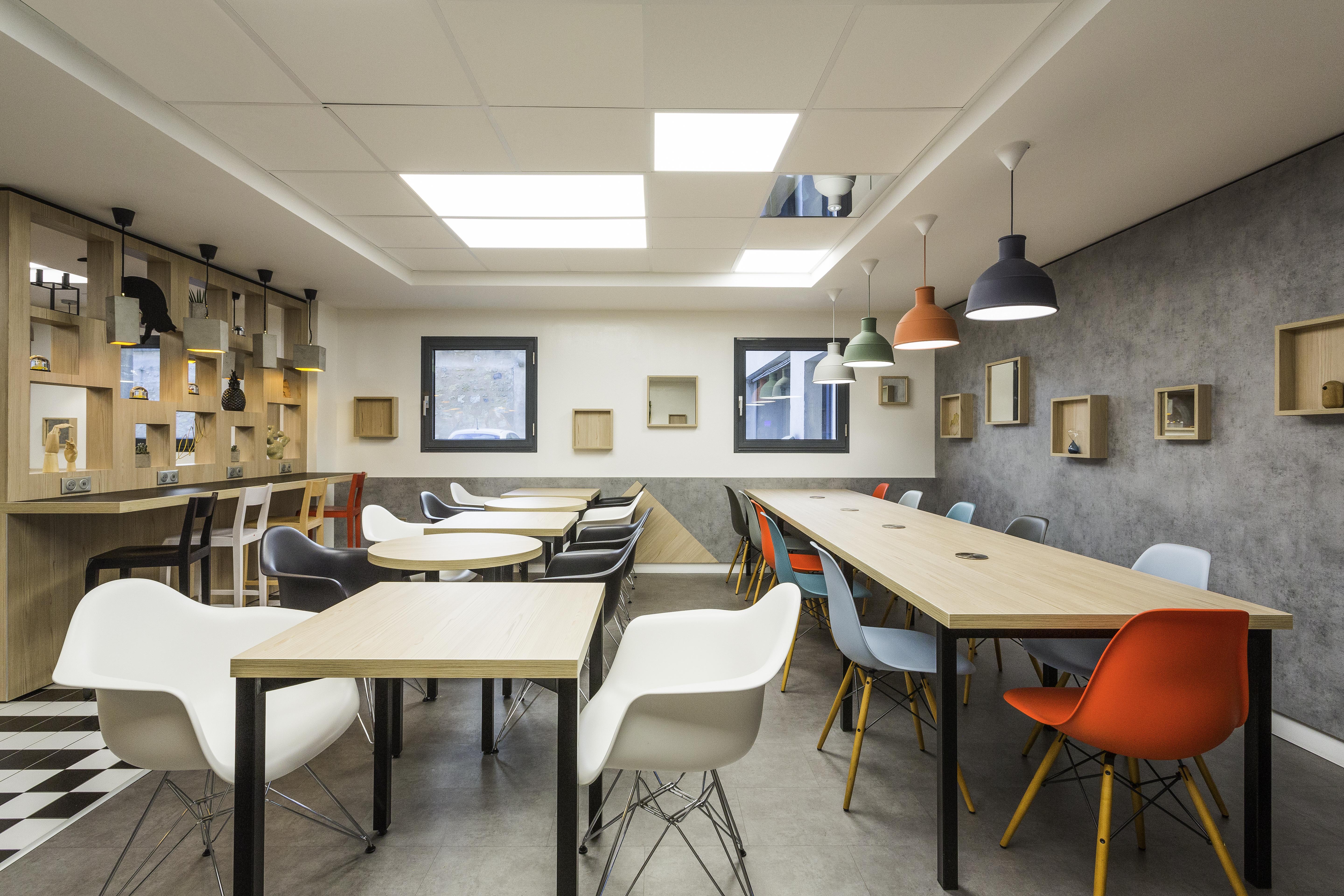 Ibis Centre - Gare Saint-jean Hotel