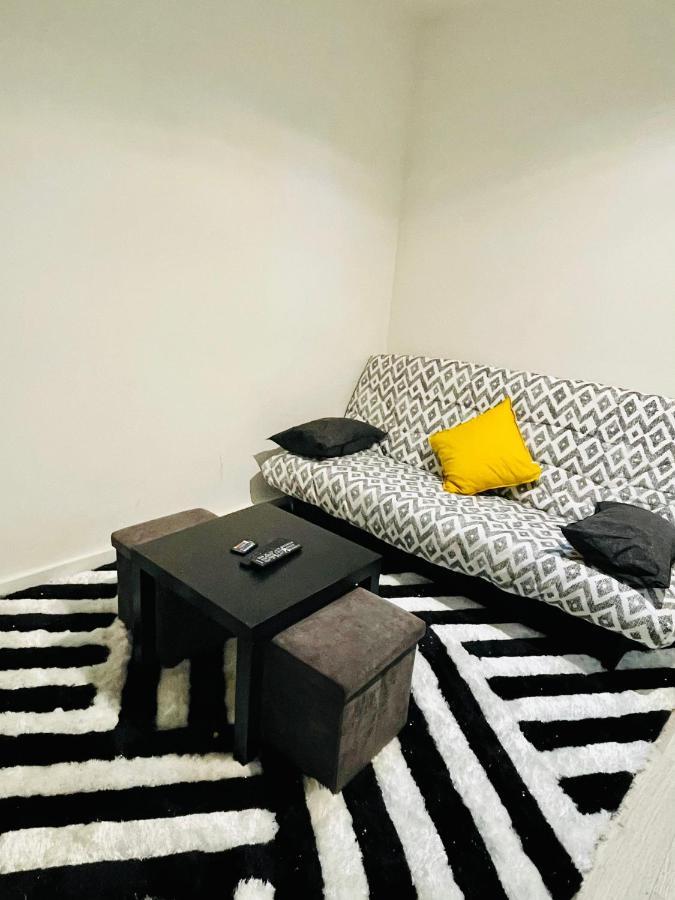 Apartamento Studio Avec 25m2 Renove A 5 Min De La Gare *