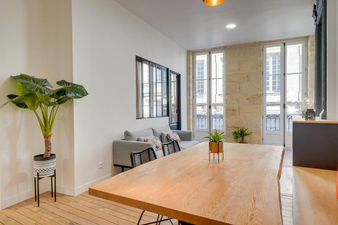 Le 61 - Superbe T2 Meuble Avec Balcon En Plein Coeur De Bordeaux