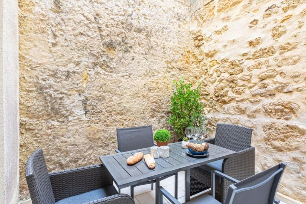 Easylodge - Centre-ville Avec Terrasse Appartement