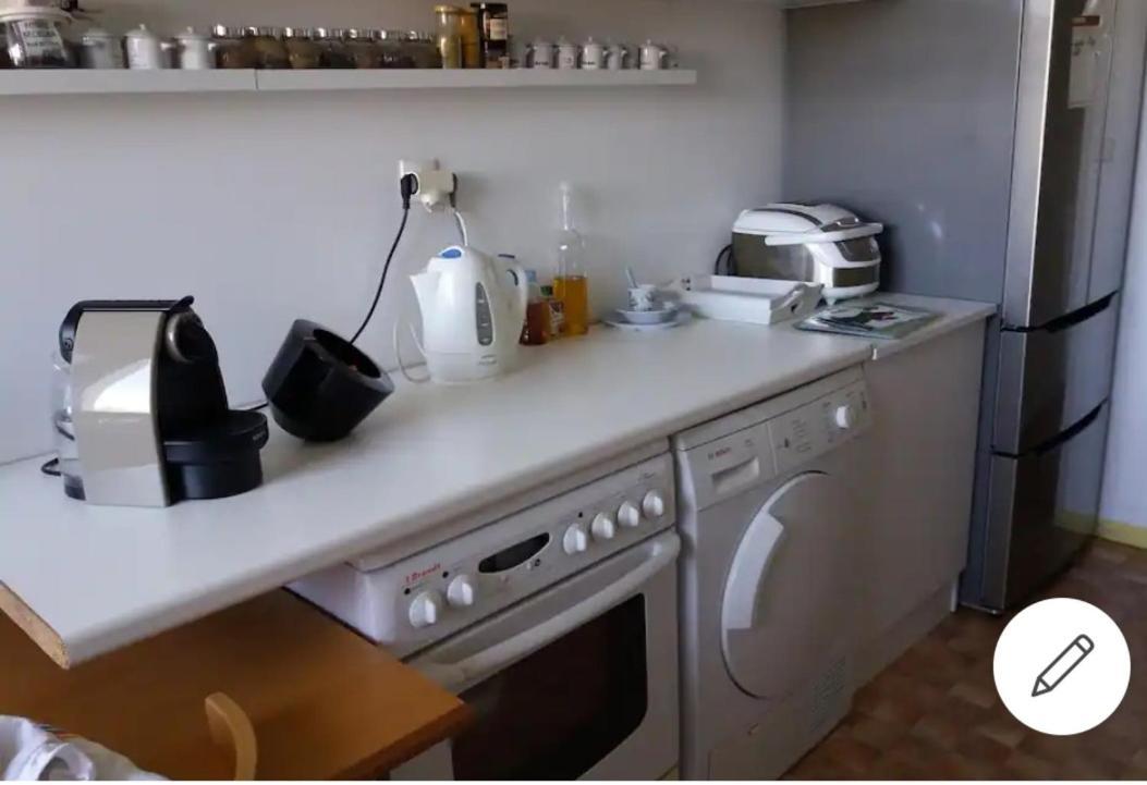 Homestay Chez L'habitante Avec Salle De Bain Et Cuisine Communes - Presence D'un