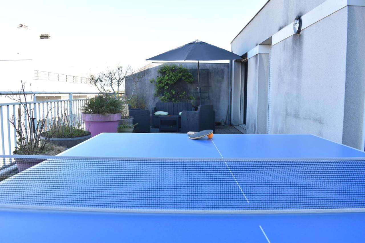 Apartment Superbe 3 Pieces Avec Terrasse 50 M2 10 Minutes A Pieds Du Centre 2 Chambres Et Un Salon Bordeaux