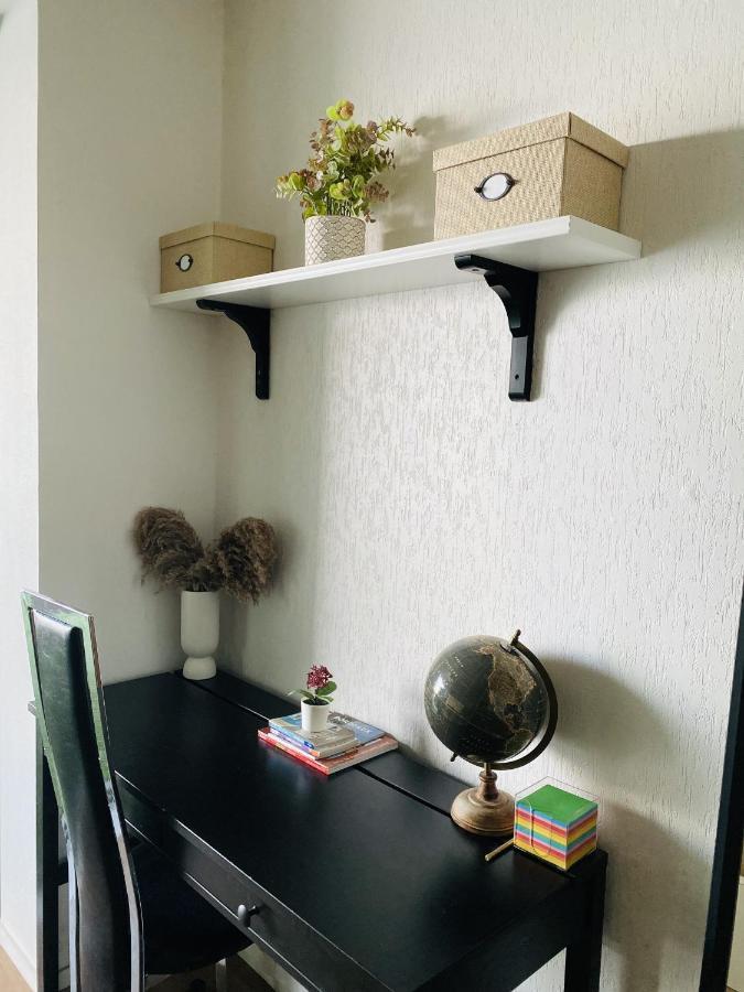 Privee Avec Petit Salon Exterieur