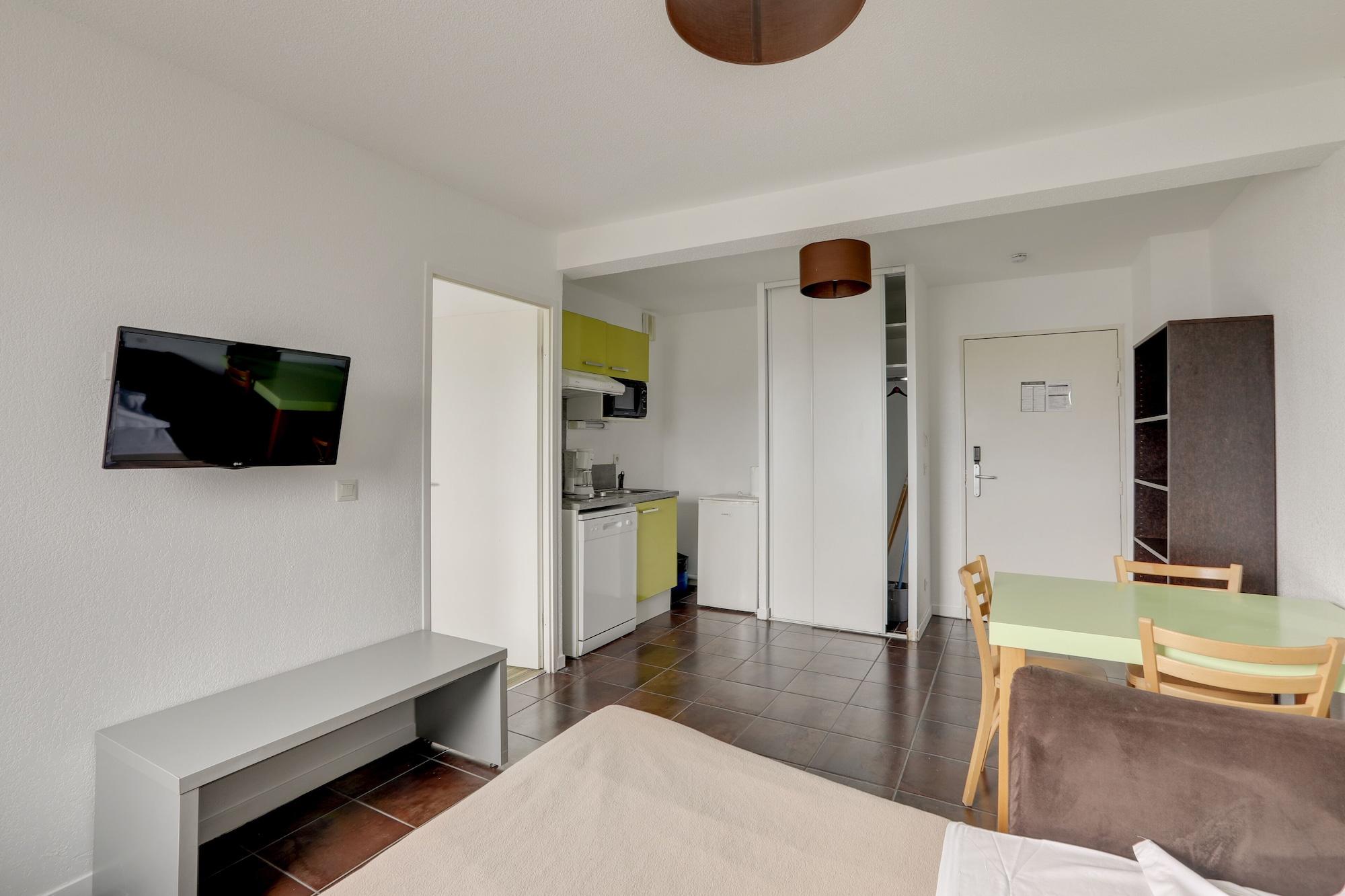 - Parc Des Expositions Appart hôtel 3*