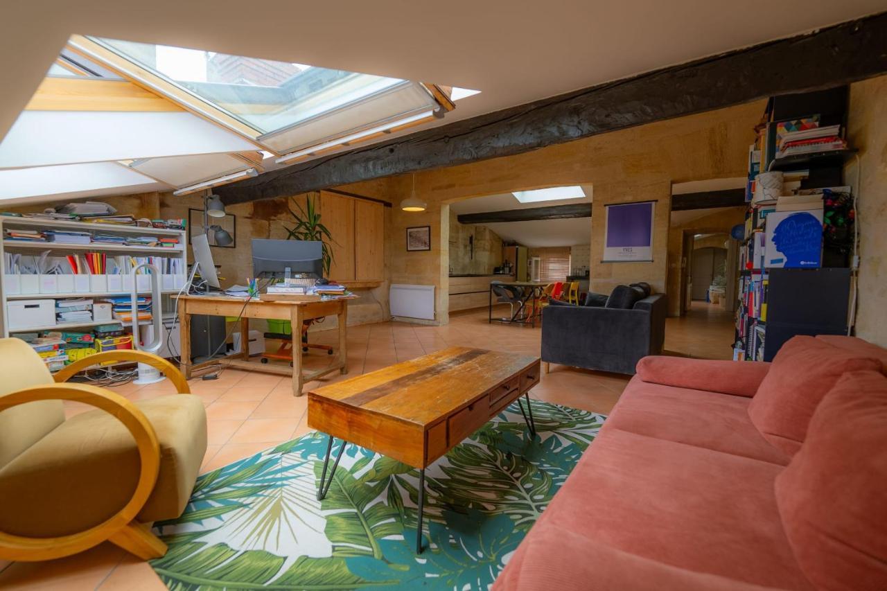 Apartment Spacious And Cozy Nest In The Heart Of *
