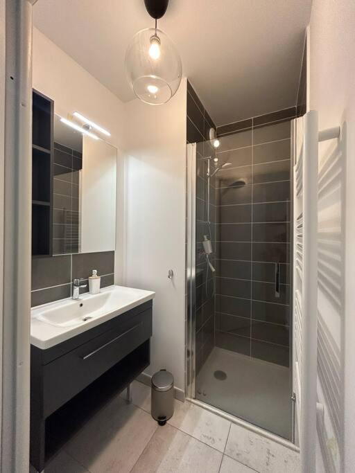 Apartment Magnifique T4 *