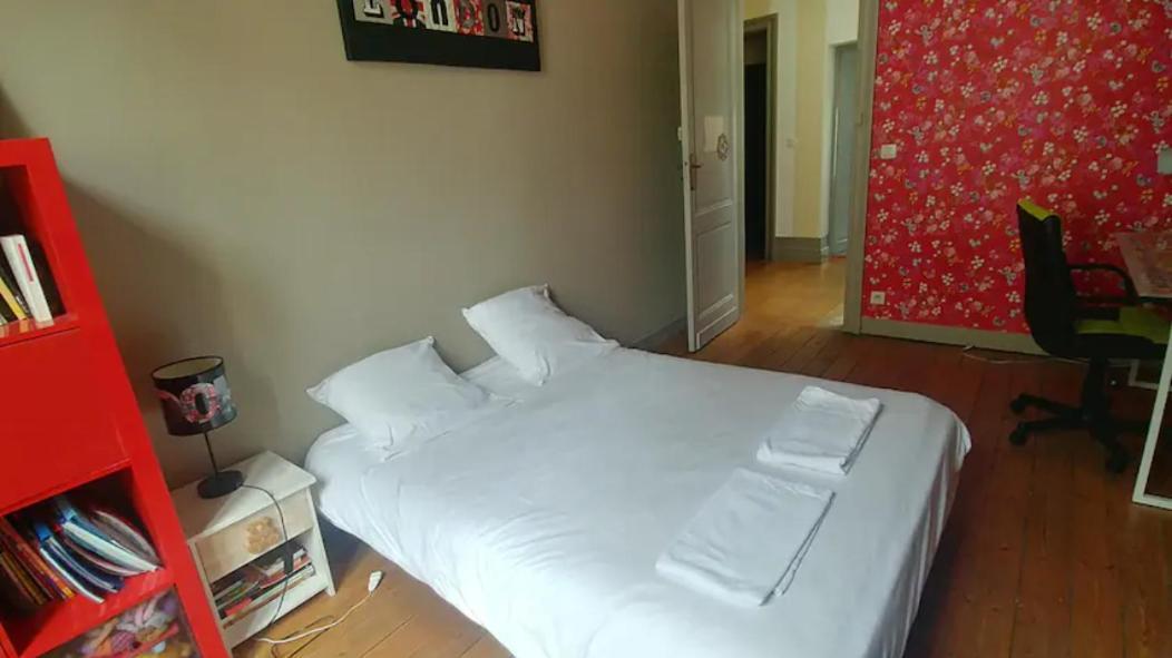 Guest house Family House *