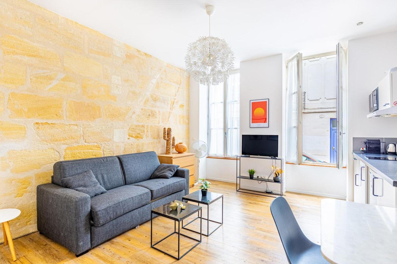 Centre Apartment *