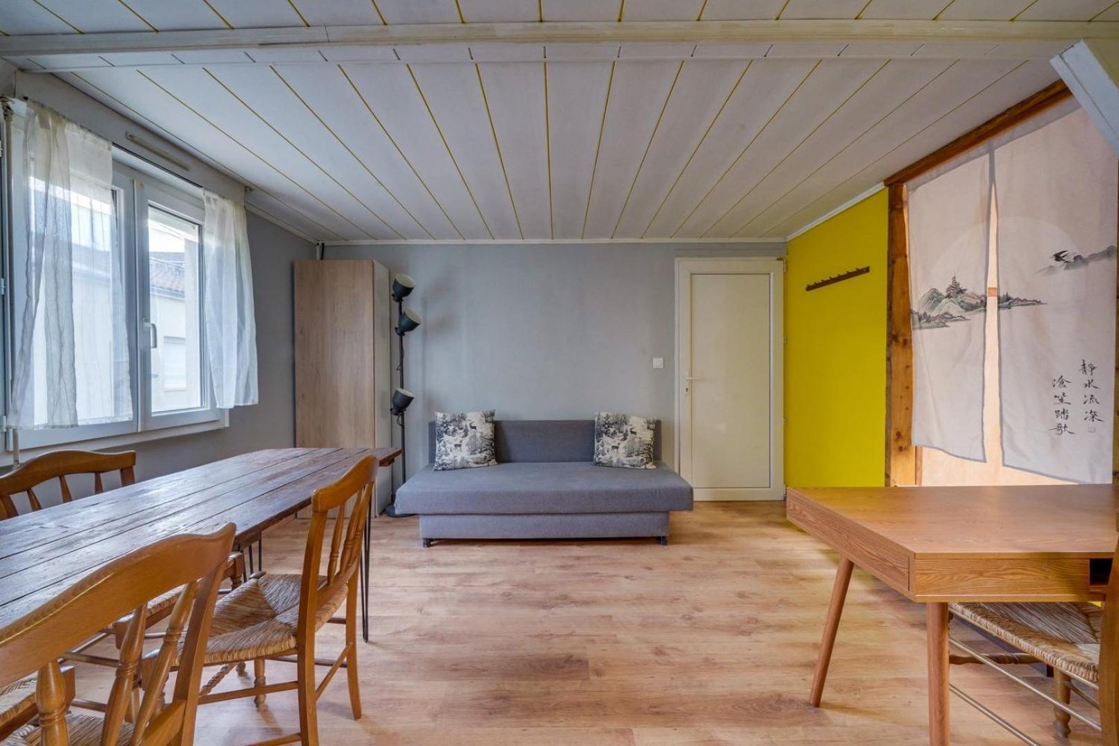 Guest house Maison Avec Terrasse & Parking Bacalan