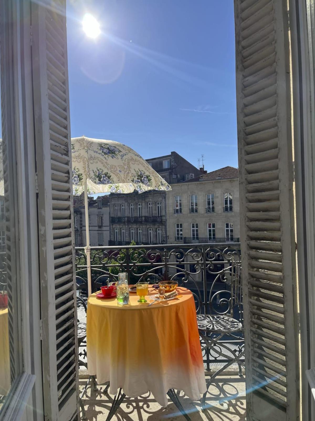 In The Heart Of Saint-michel Apartment Bordeaux