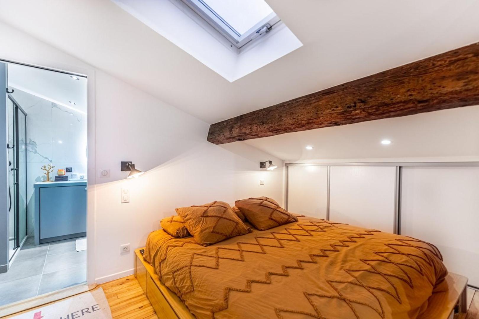Guestready - Cosy And Large Duplex In Chartrons Apartment Bordeaux