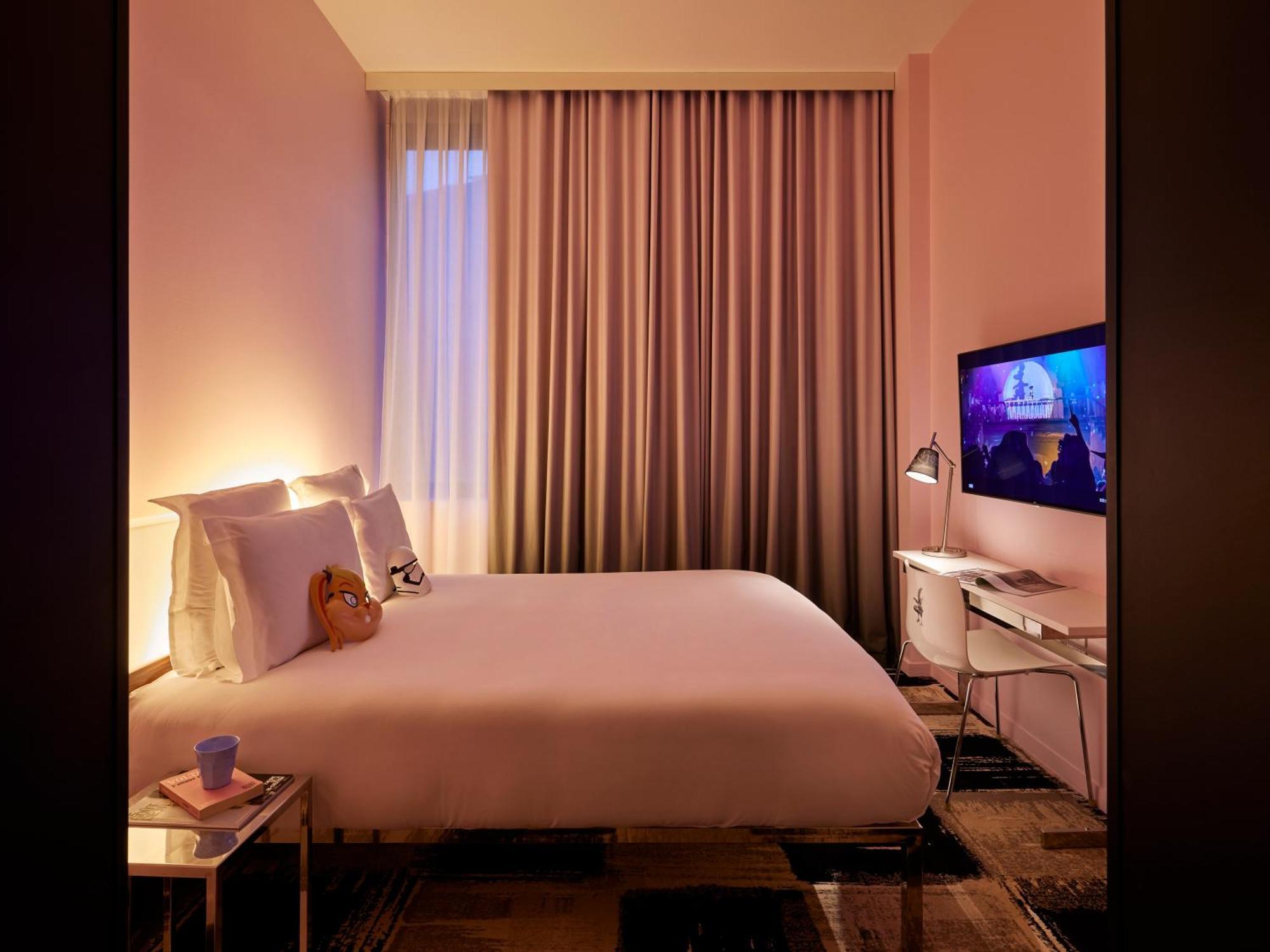Hotel Mama Shelter Centre 3*