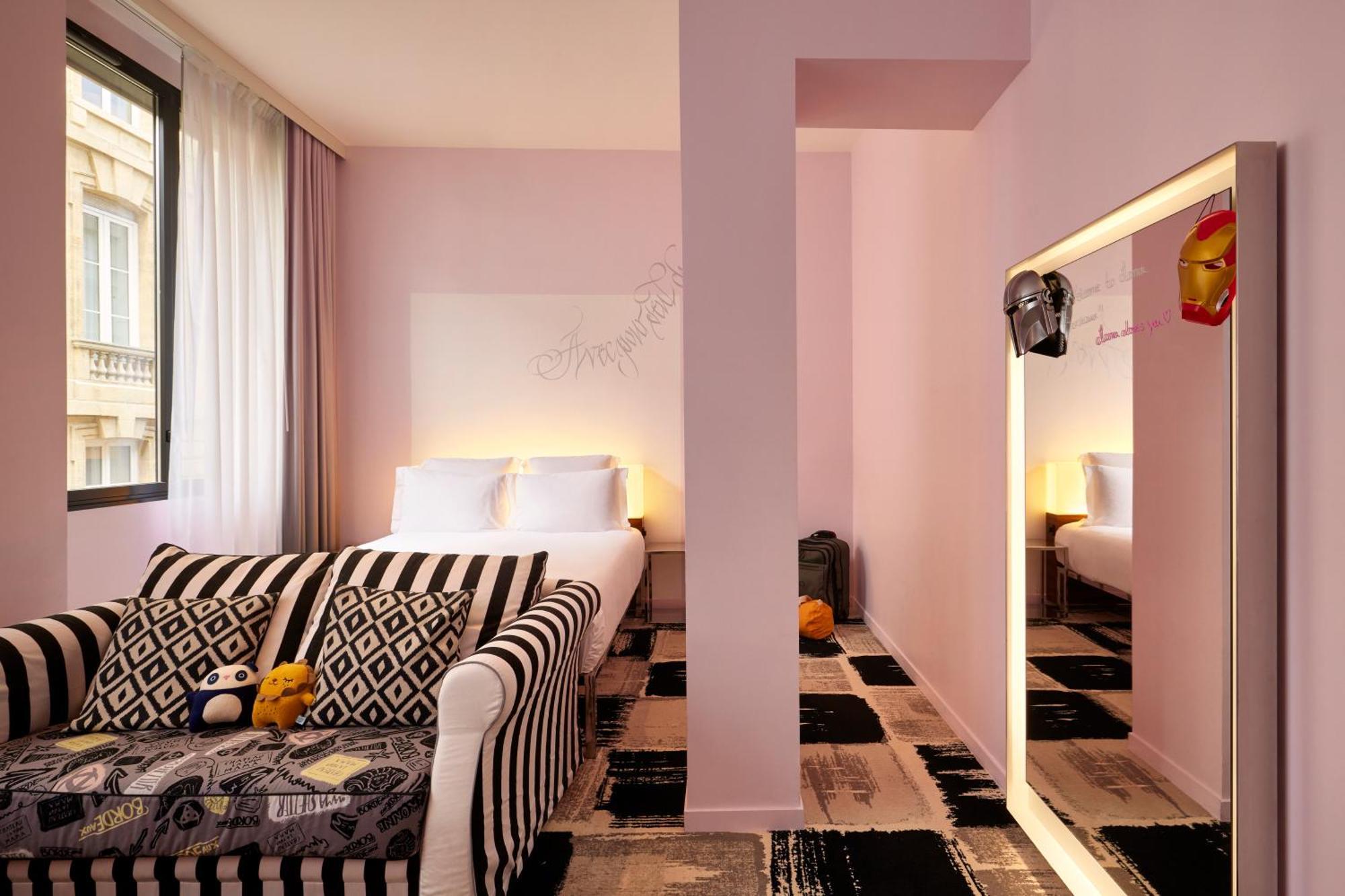 Mama Shelter Centre 3*