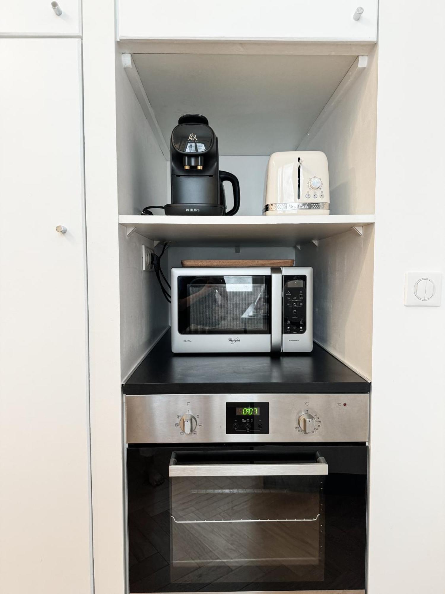 Centre-ville Donnant Sur Cours Vegetalisee Apartment *