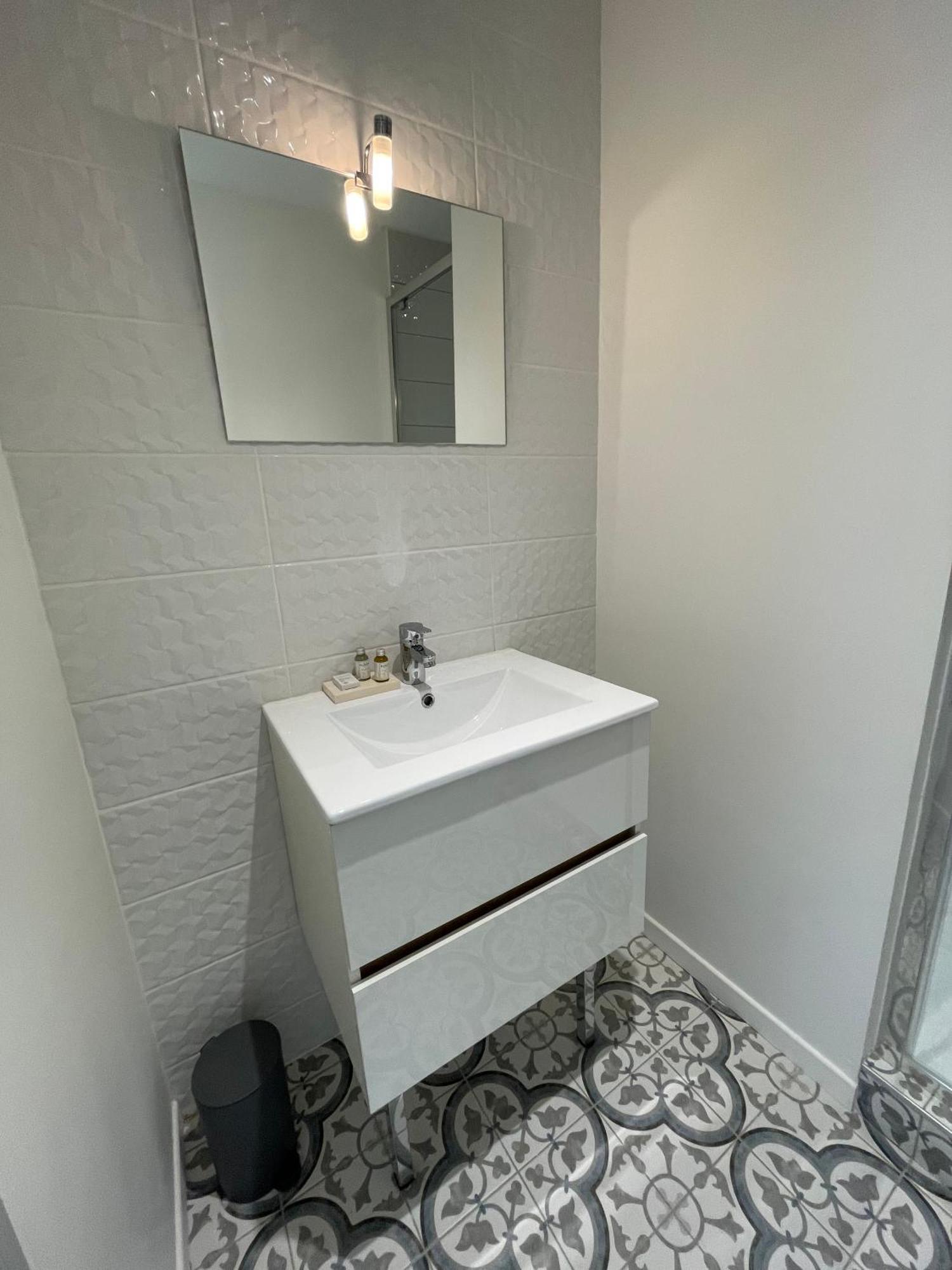 Apartment Lumineux Avec Climatisation Pour 2 Personnes
