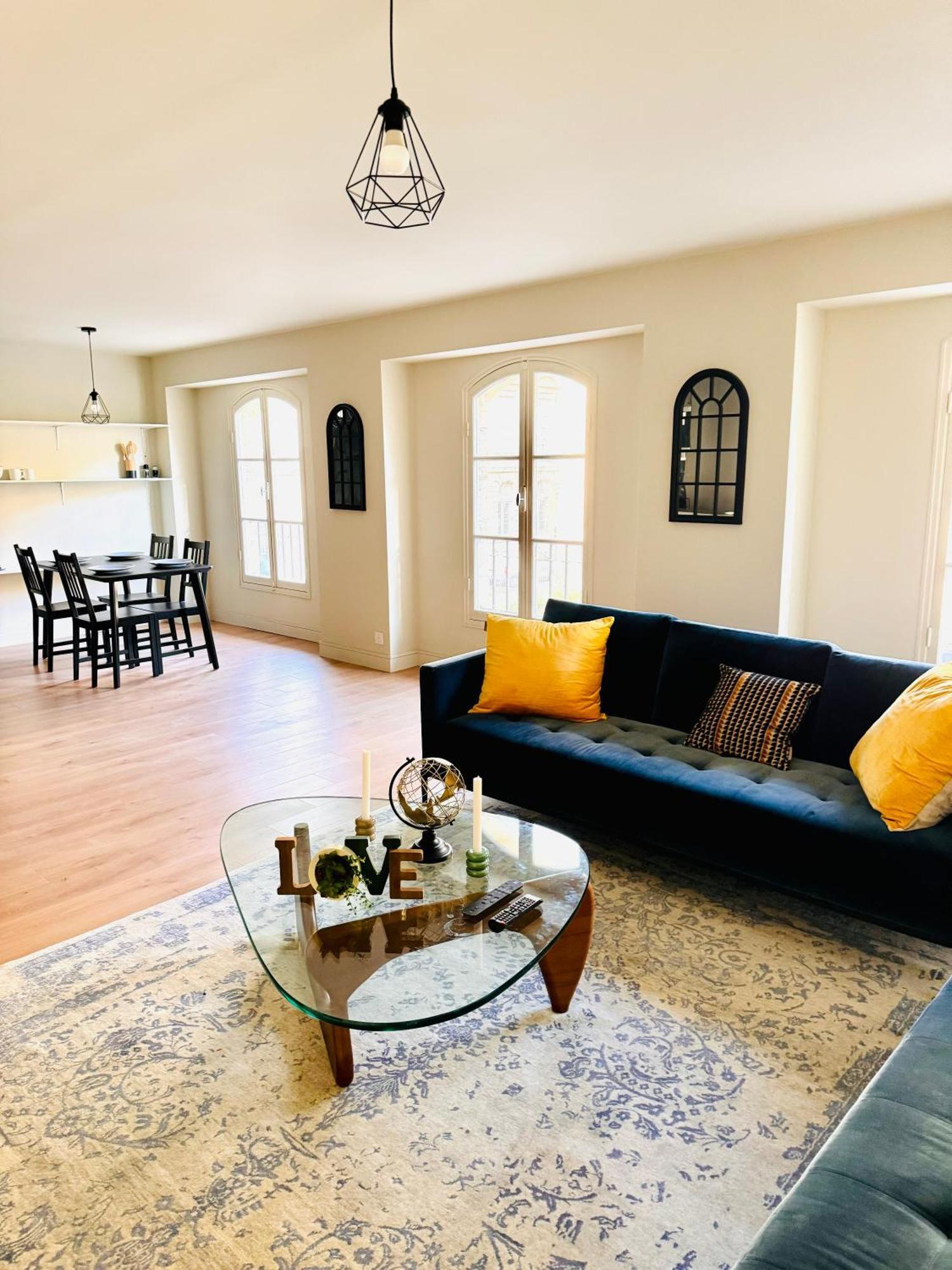 To Triangle D'or 2 Bedrooms Apartment *
