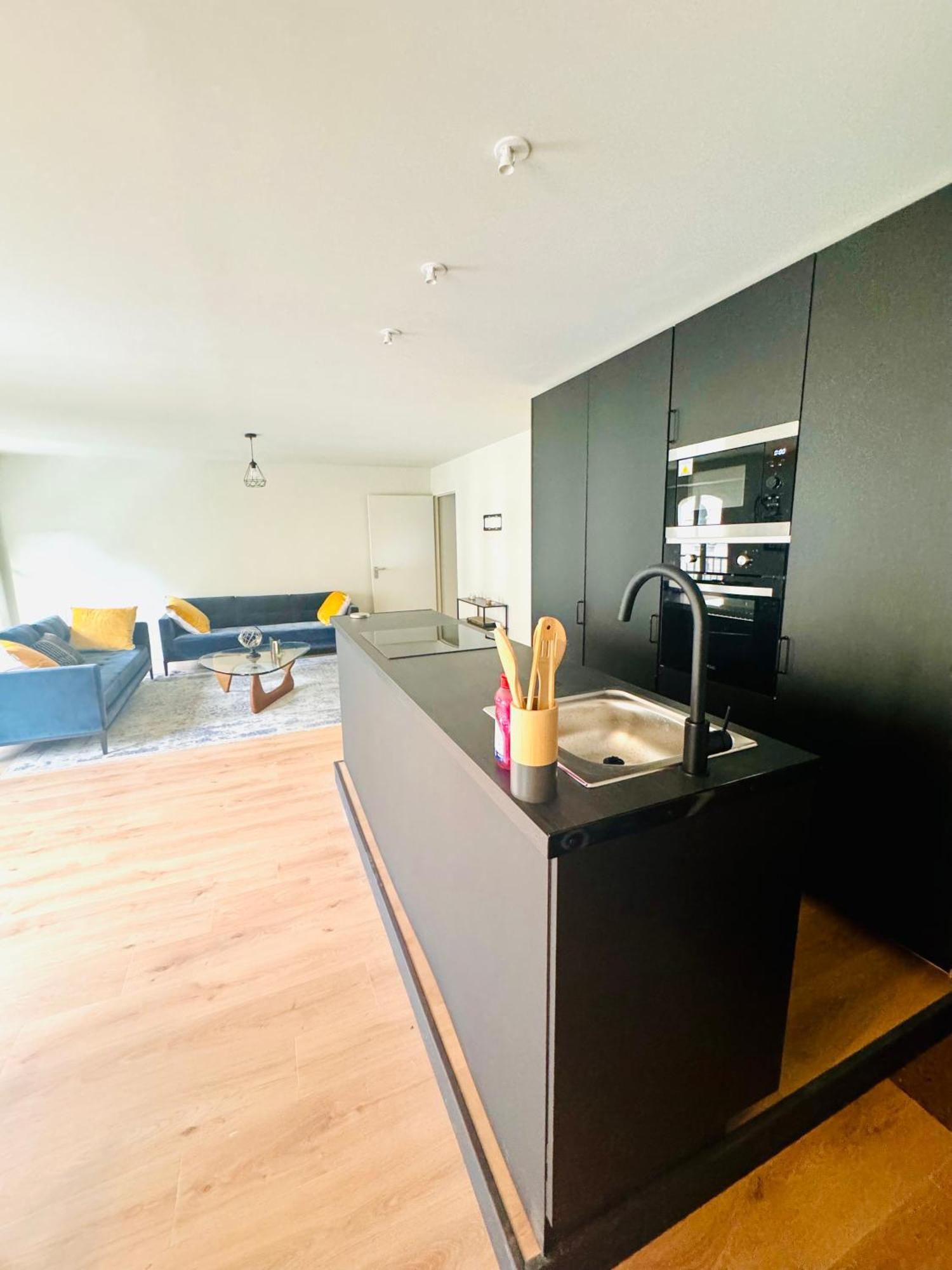 To Triangle D'or 2 Bedrooms *