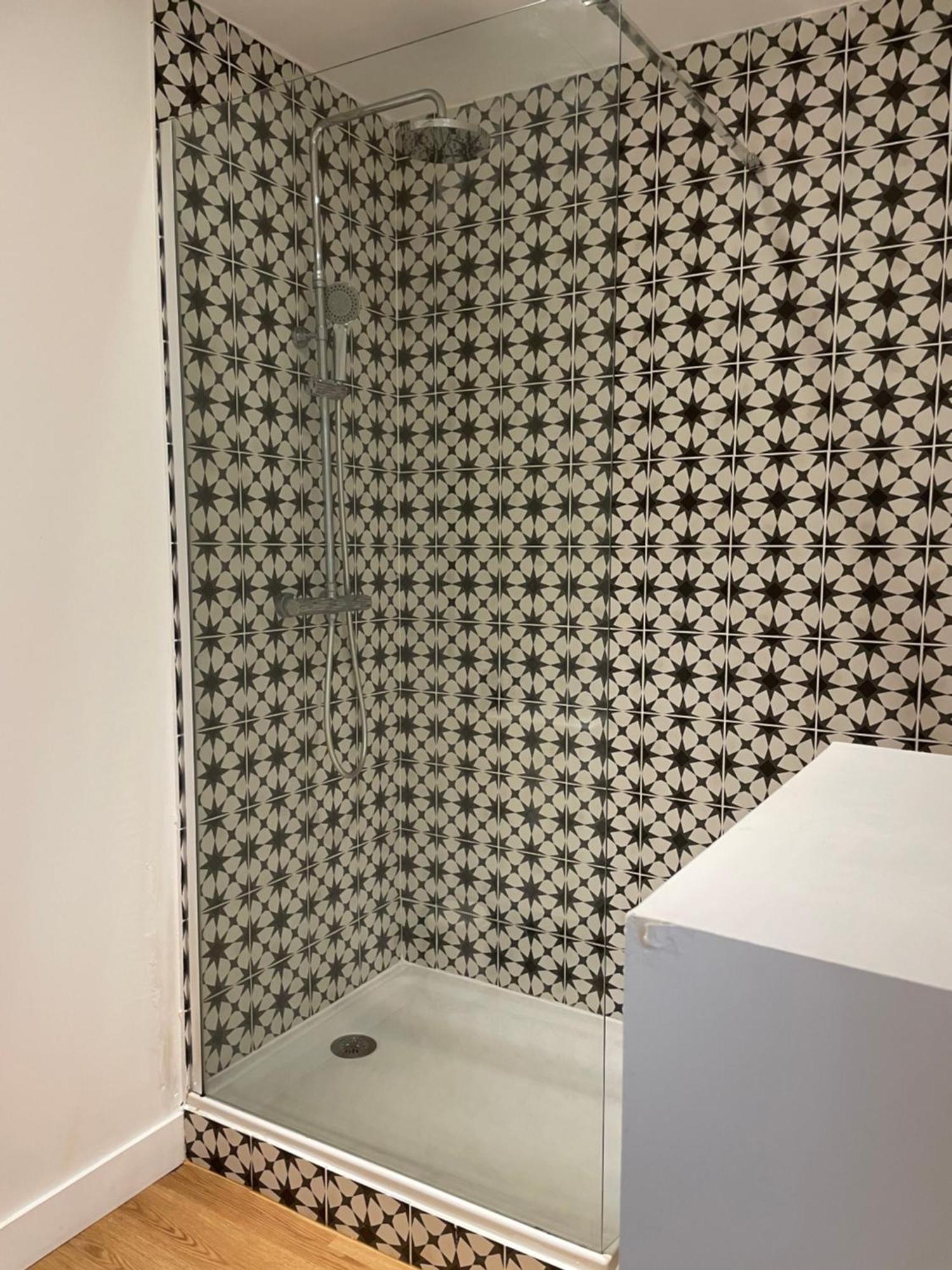 Hotel Hebergement Ornano Bordeaux 3*