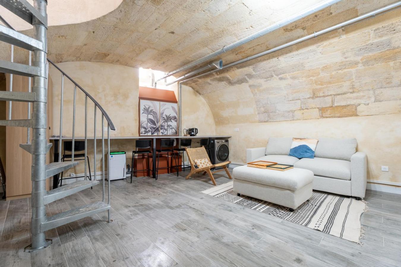 Centre Proche Tramway Apartment *