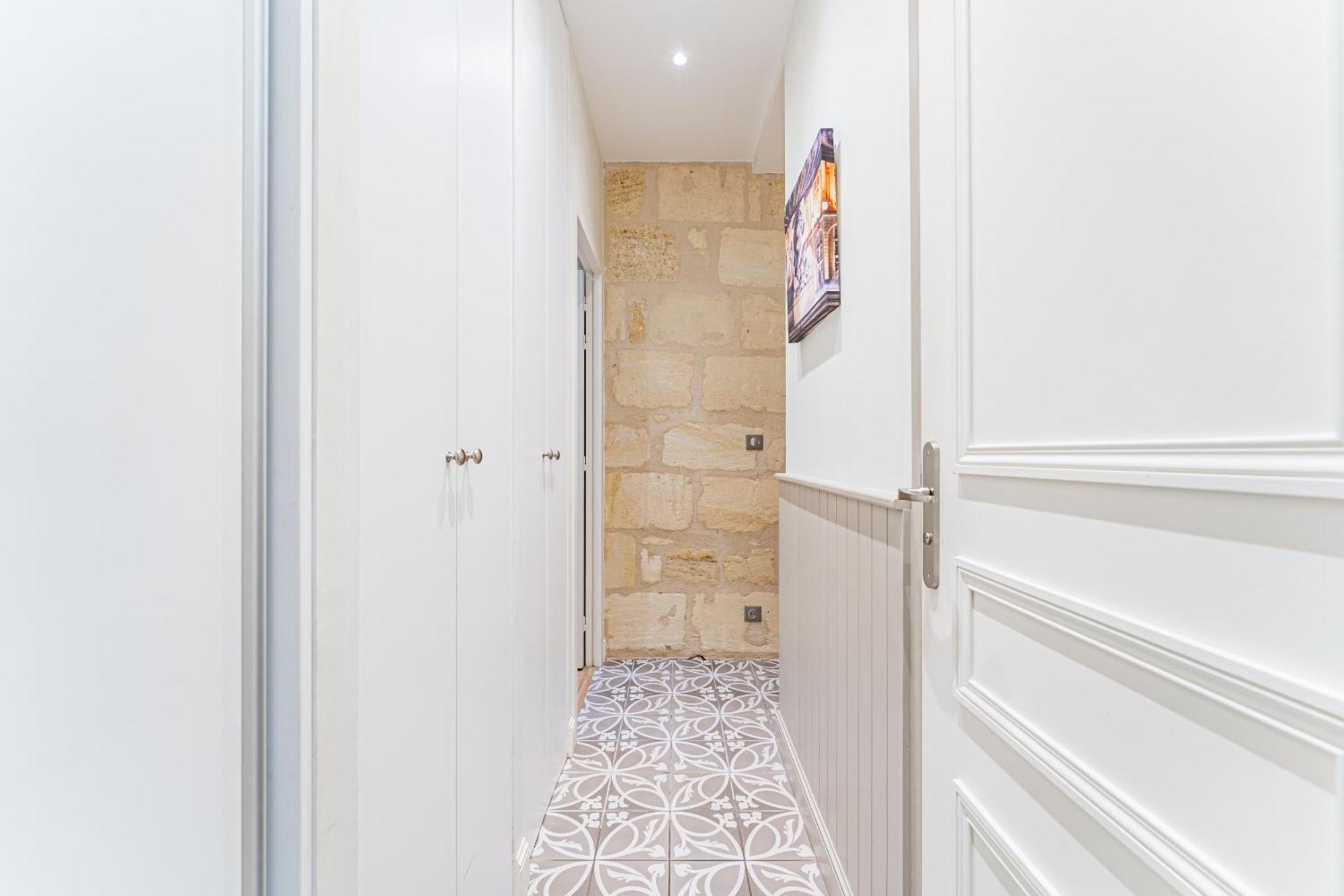 Apartment Climatise Avec Rooftop En Hypercentre *