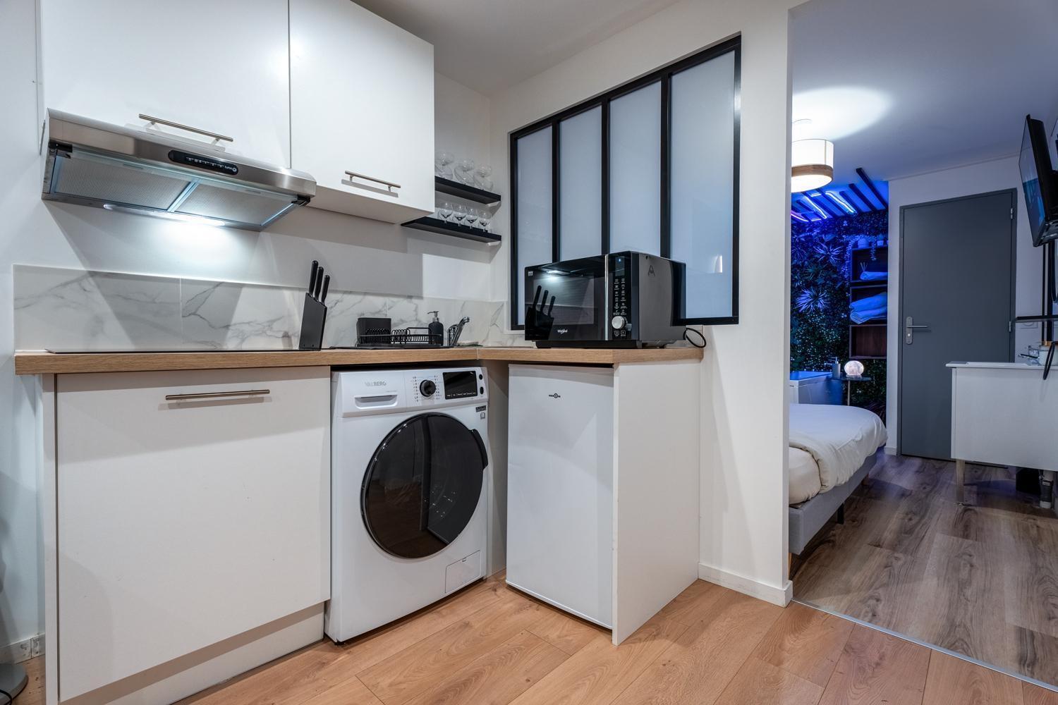 Apartment Cozy Jacuzzi Chartrons