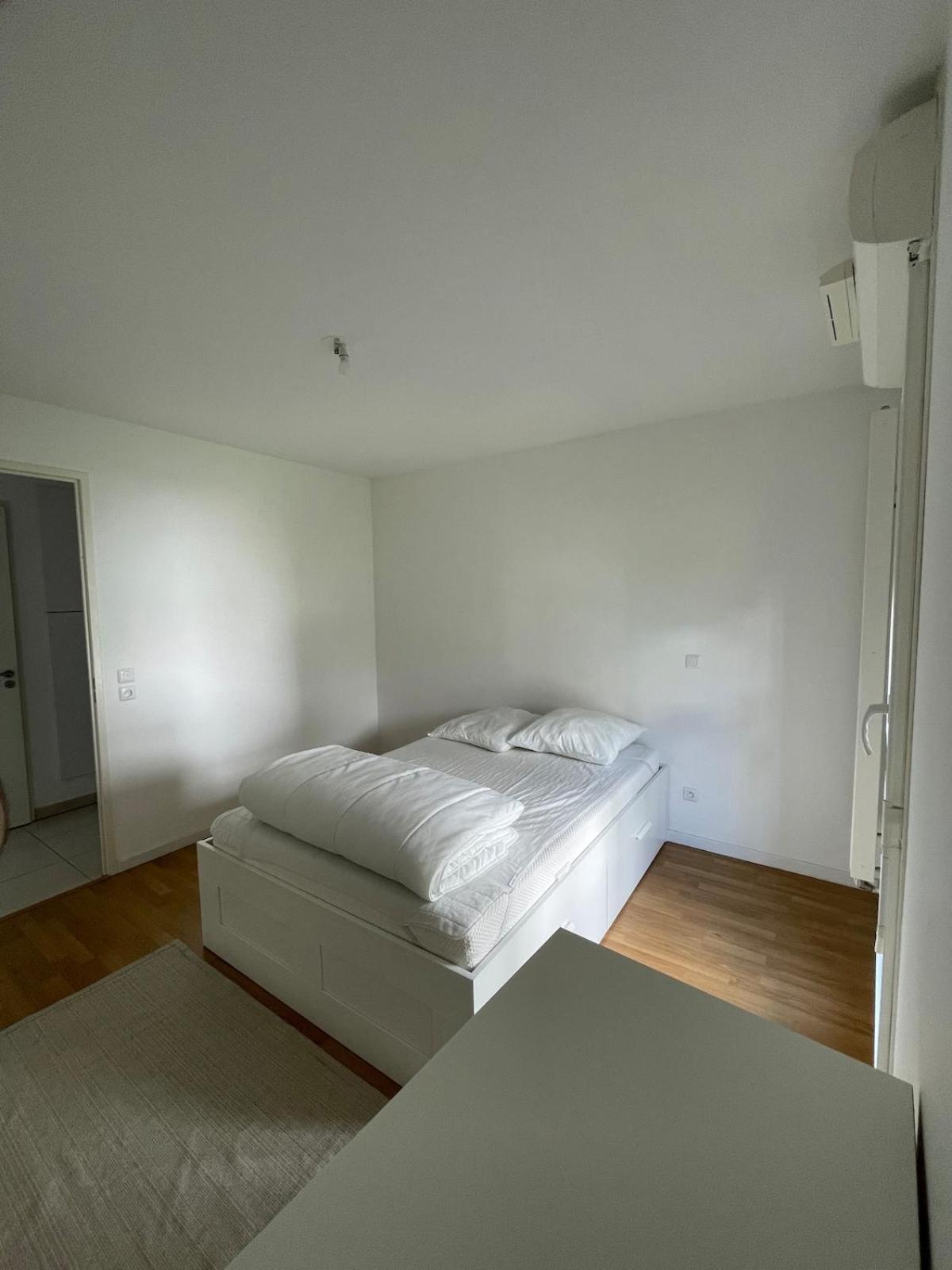 T2 Neuf Bassins A Flots Apartment *