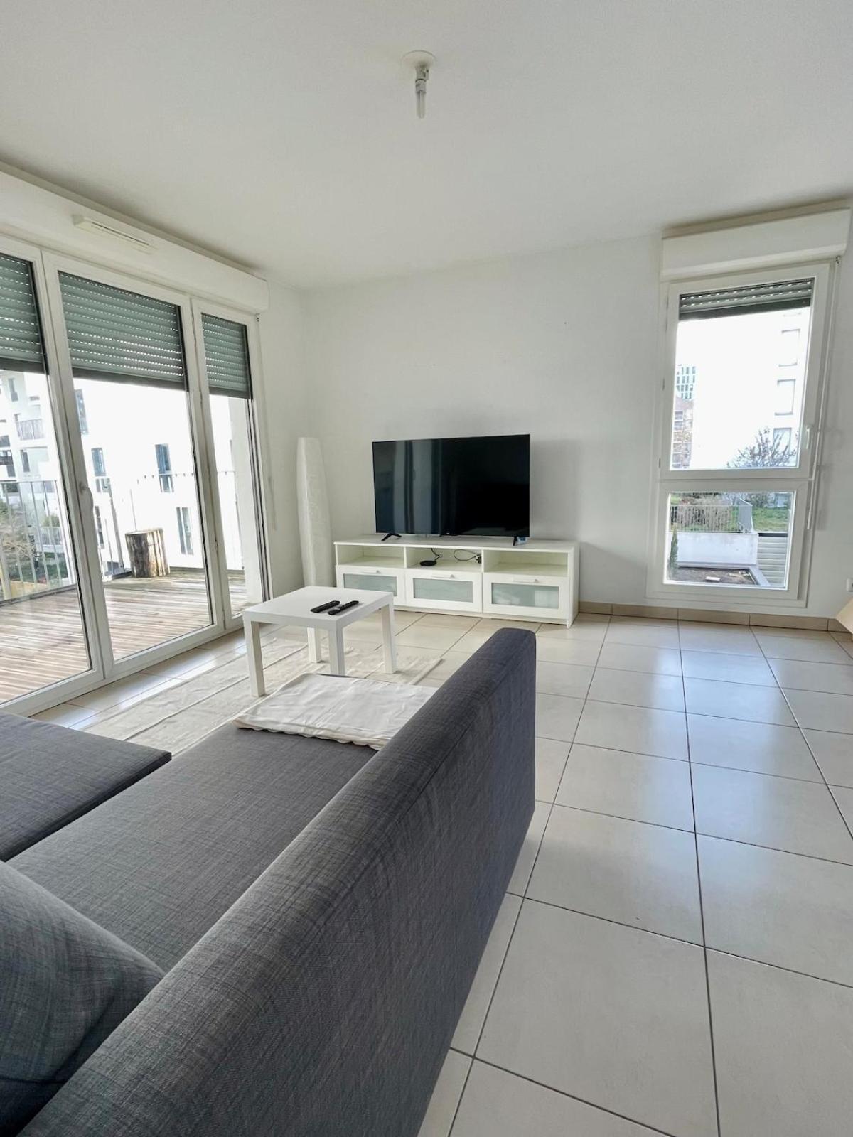 Apartment T2 Neuf Bassins A Flots Bordeaux