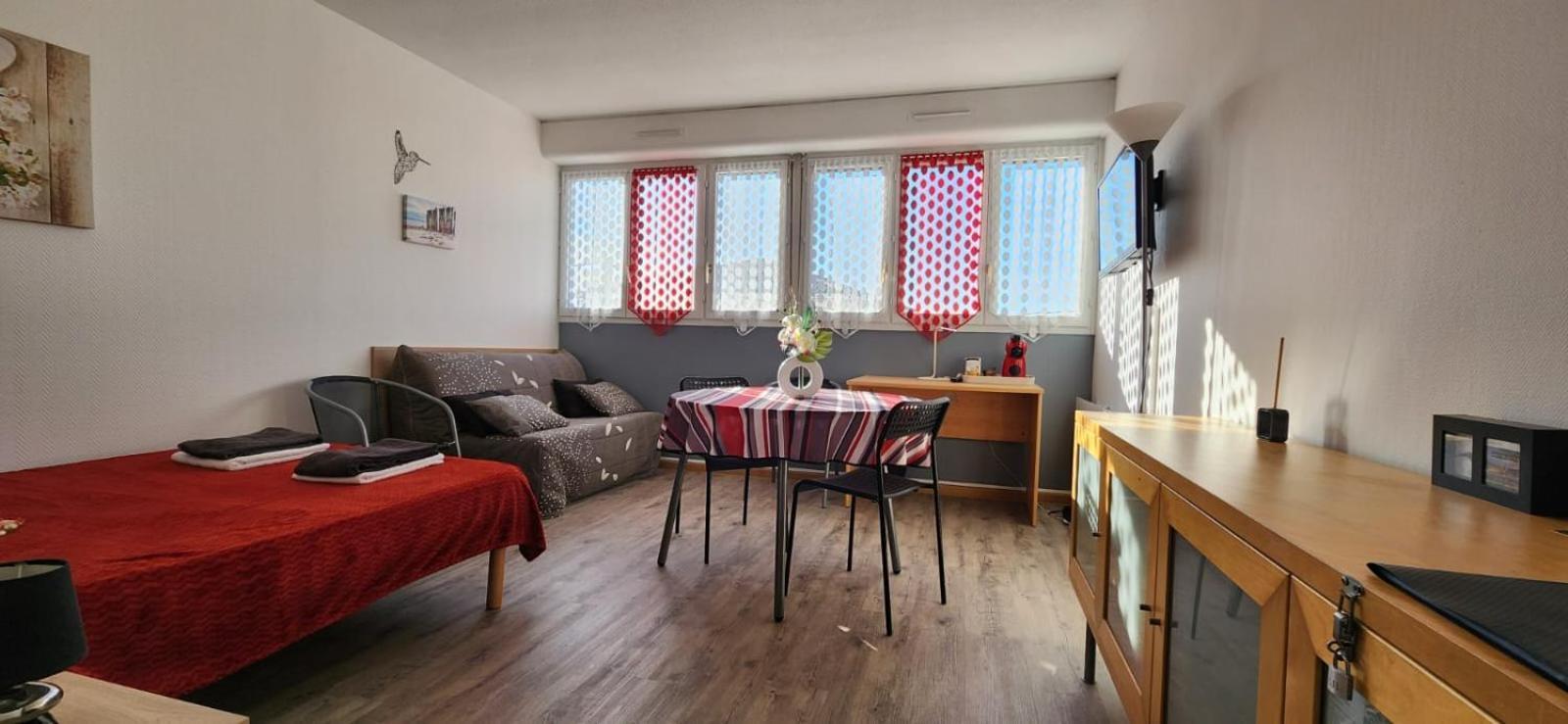 Appartement Locbordeaux-fr - Appt Proche Chu - Wifi
