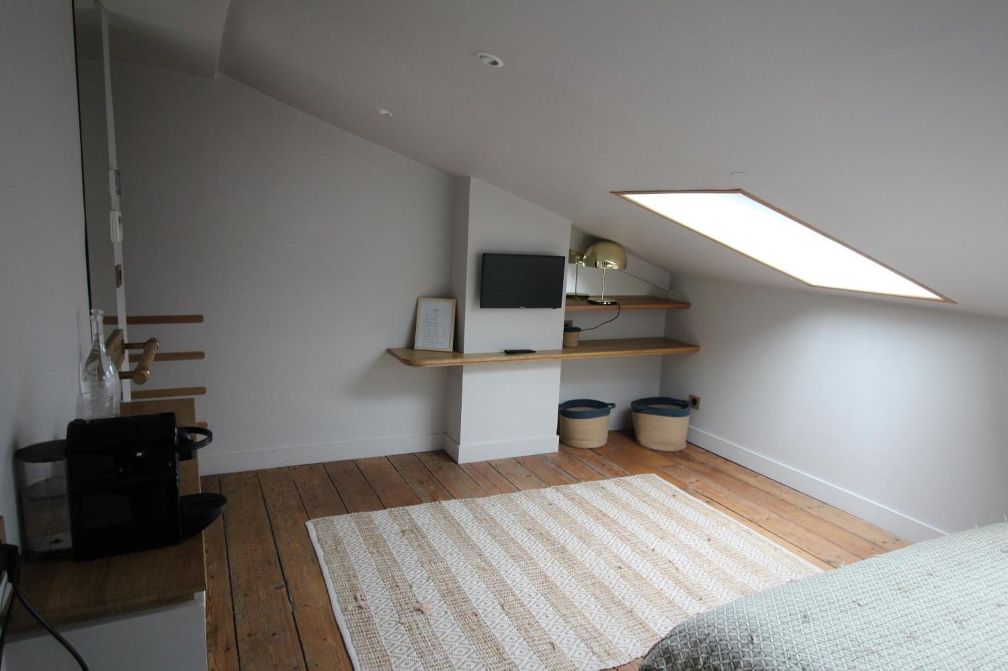 L'escapade Bordelaise - Cote Jardin Bed & Breakfast 3*