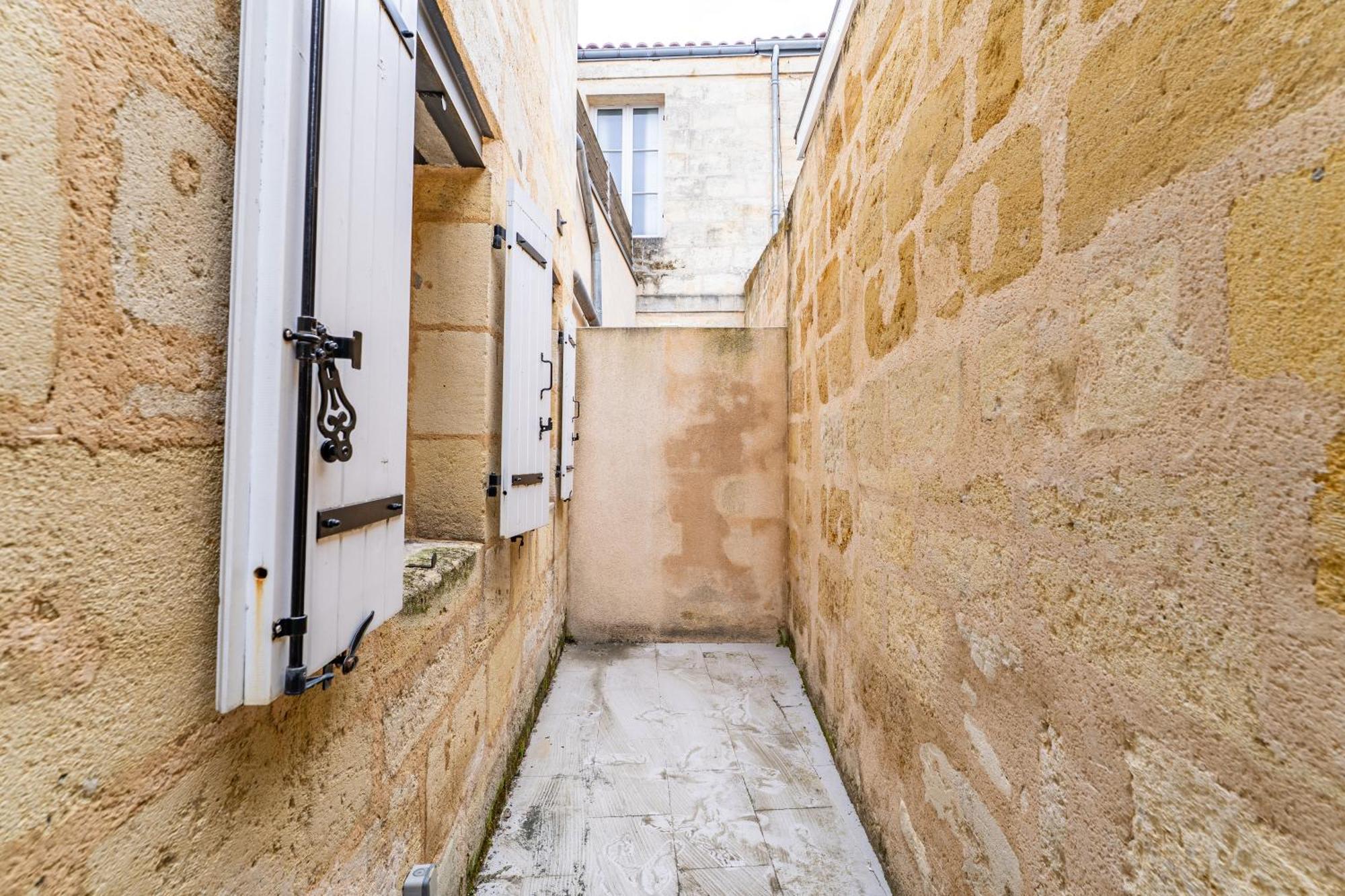 Apartment Superbe Avec Terrasse En Centre