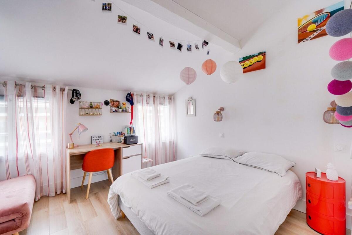 Maison Familiale Climatisee Avec Piscine Bordeaux
