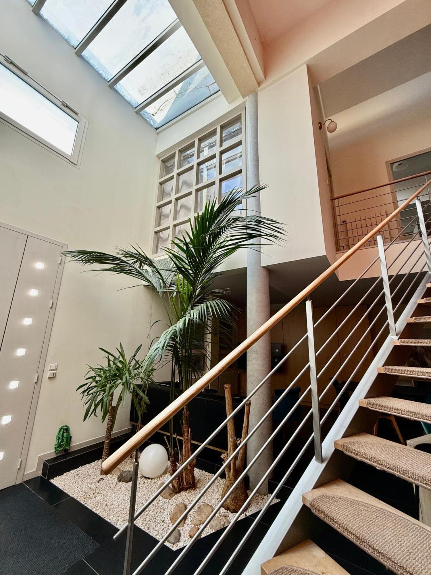 Apartment Maison Independante Stylee Climatisee 98m2 Centre