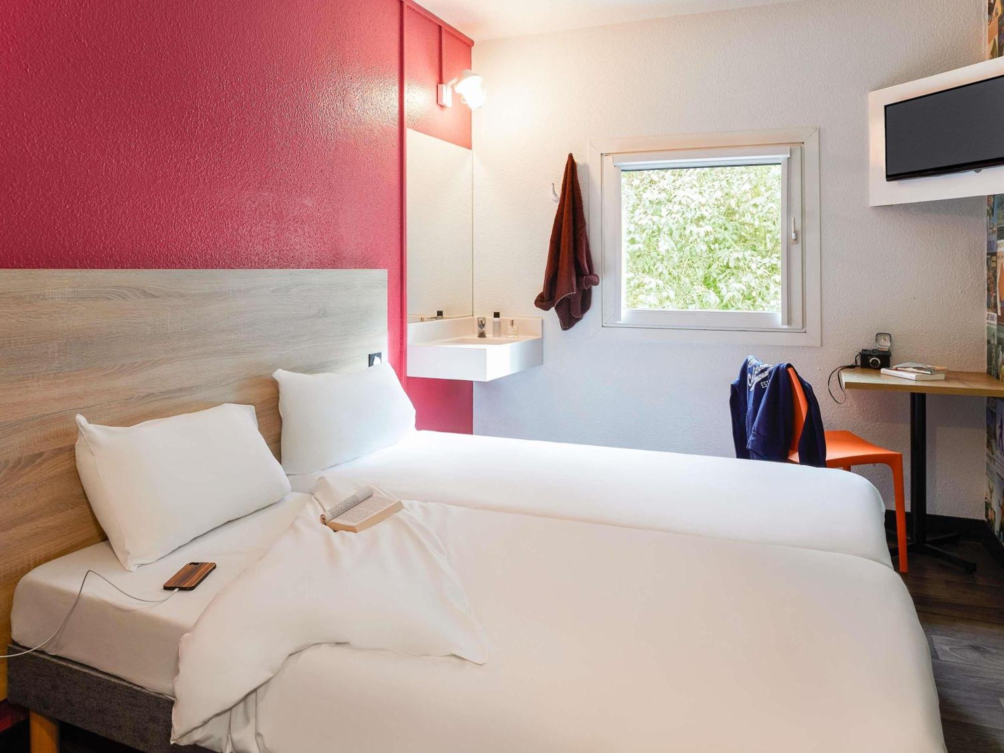 Hotel Hotelf1 *