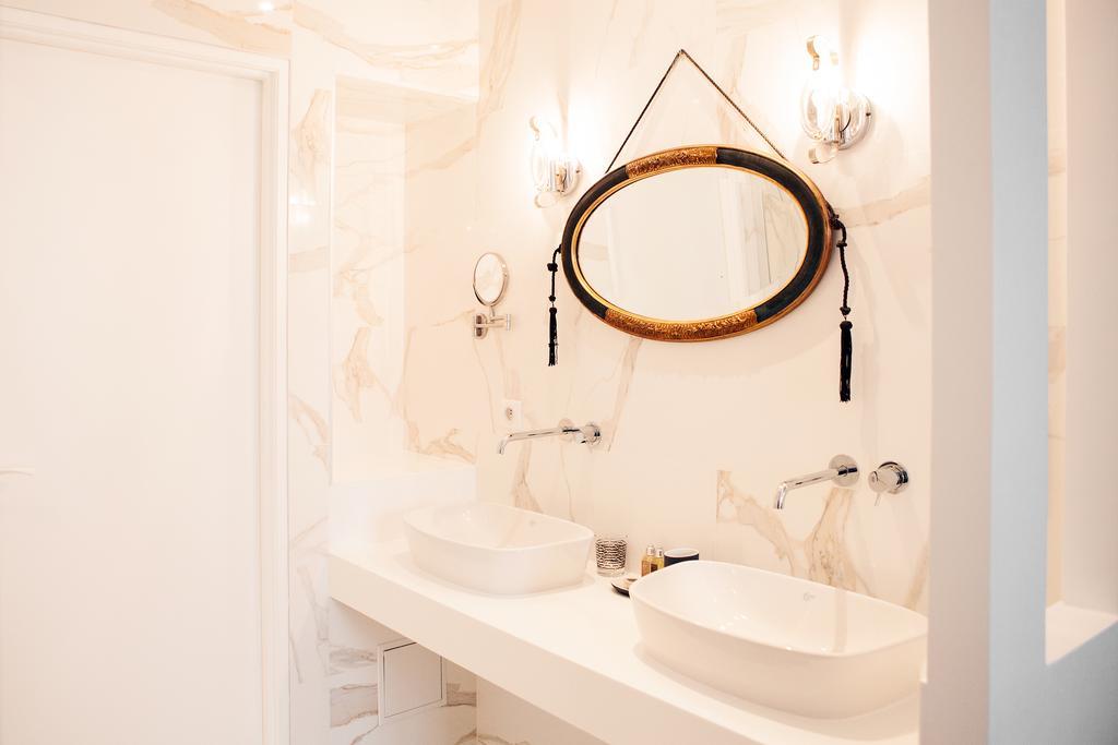Guest house Une Chambre Chez Dupont 2*