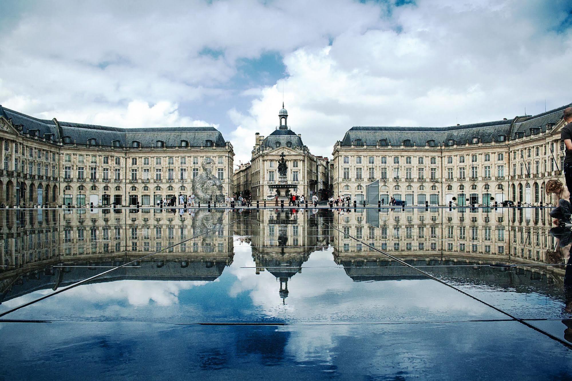 Ibis Centre - Gare Saint-jean Hotel