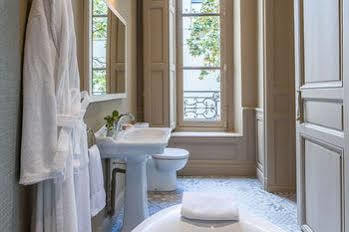 La Tresne Guest house