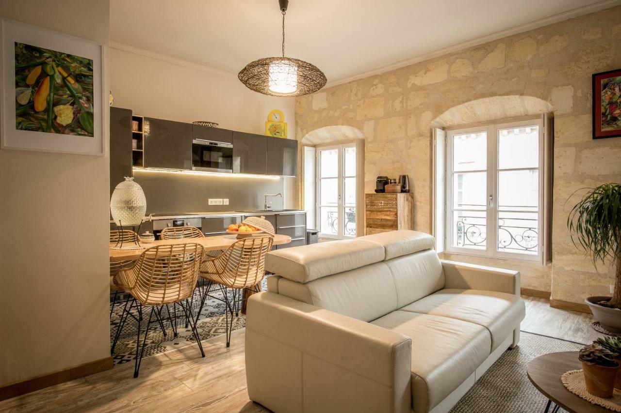 Nona Bordeaux